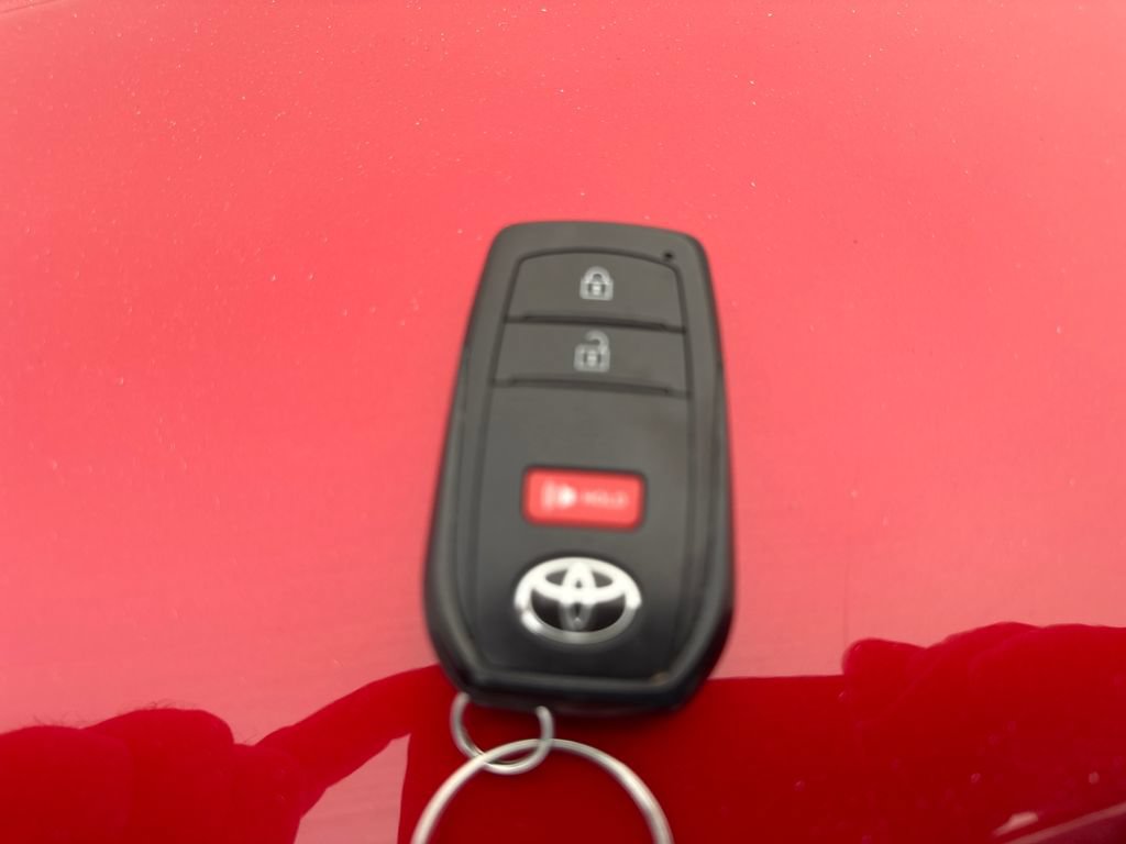 Used 2024 Toyota Tacoma TRD Off-Road AWD/4WD image 30