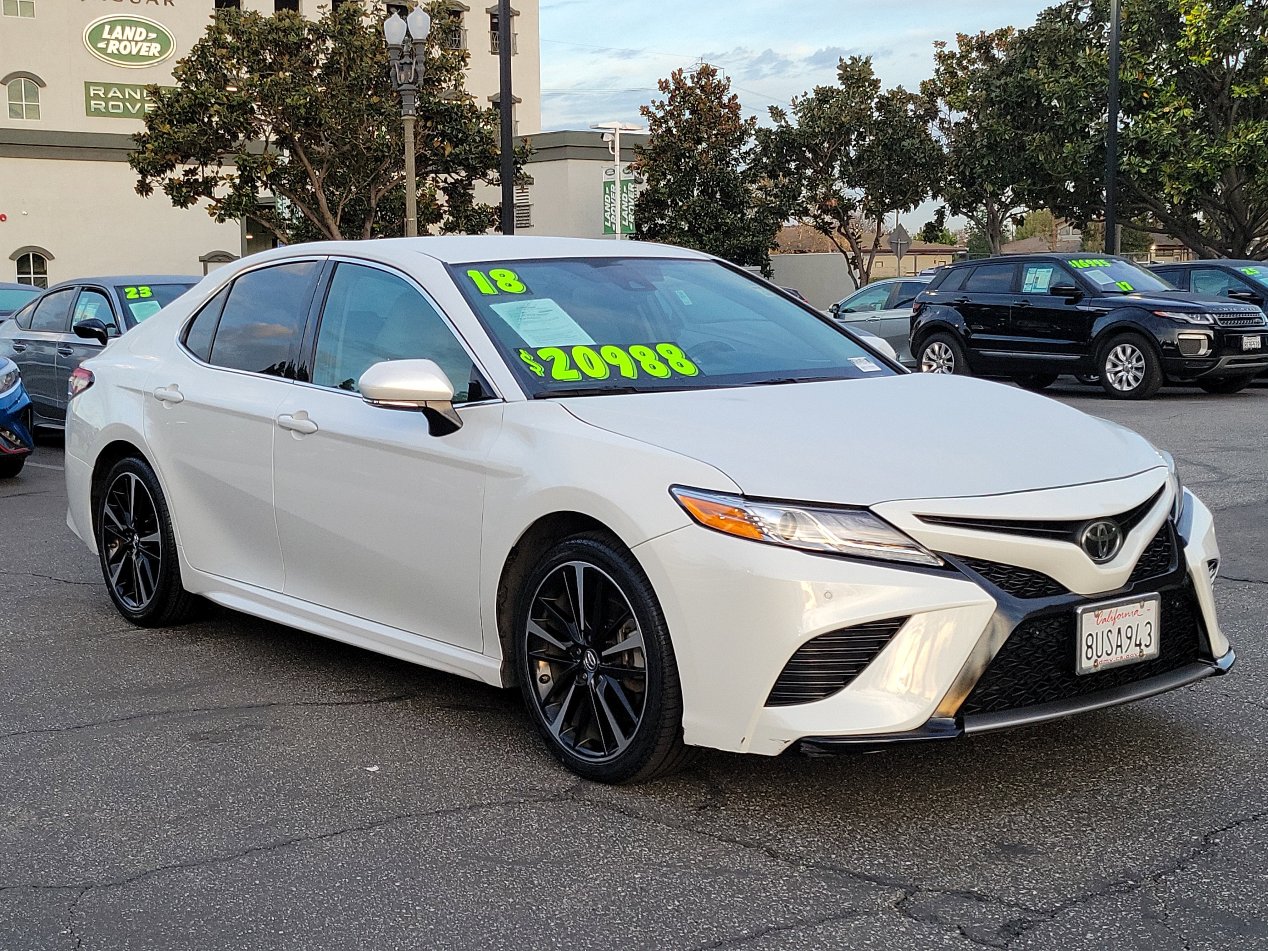 Used 2018 Toyota Camry XSE image 28