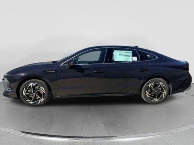 New 2026 Hyundai Sonata SEL FWD image 2