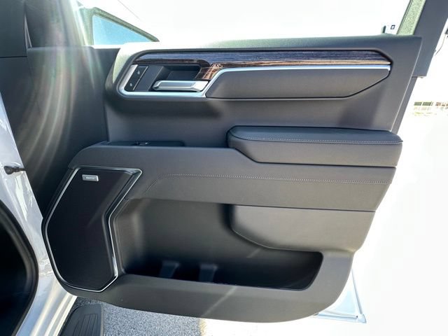 New 2026 GMC Sierra 1500 Elevation w/ Elevation Premium Package AWD/4WD image 31