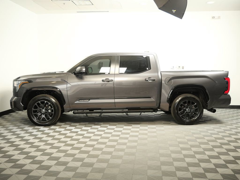 Used 2024 Toyota Tundra Platinum AWD/4WD image 5