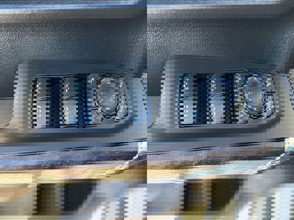 Certified 2020 GMC Sierra 2500 Denali w/ Denali Ultimate Package image 21