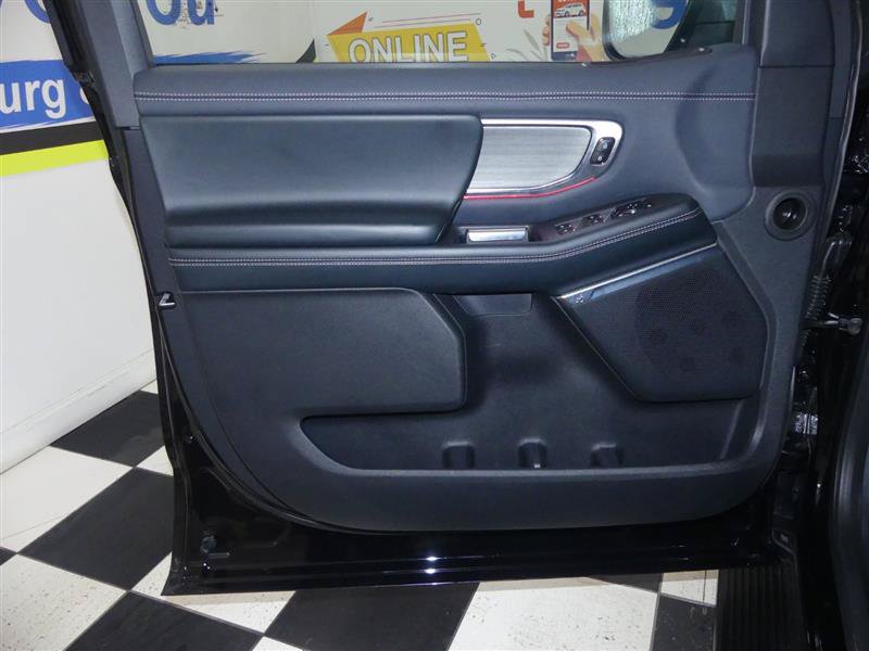 Used 2026 Ford Expedition Max Platinum AWD/4WD image 30