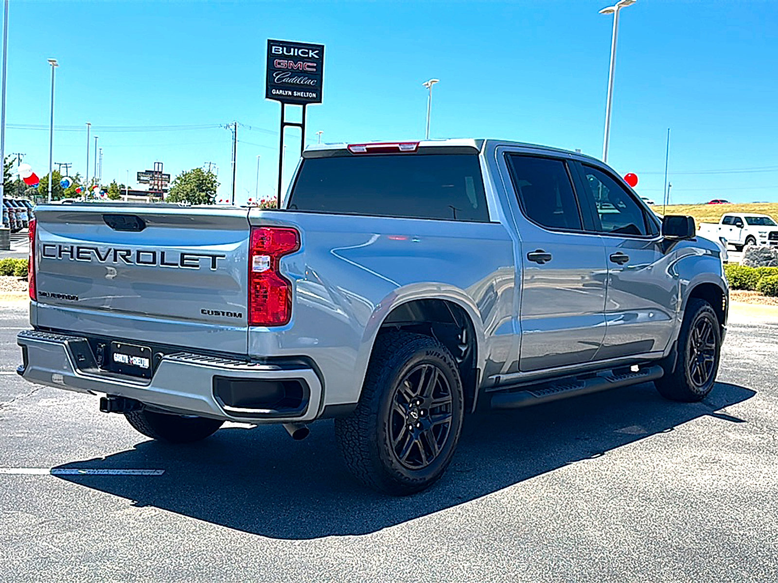 Used 2025 Chevrolet Silverado 1500 Custom w/ Turbomax Blackout Package RWD image 8