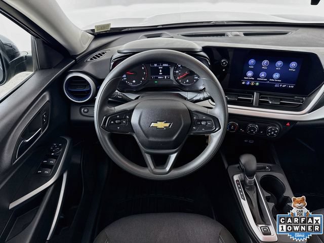Used 2025 Chevrolet Trax LS w/ LS Convenience Package FWD image 22