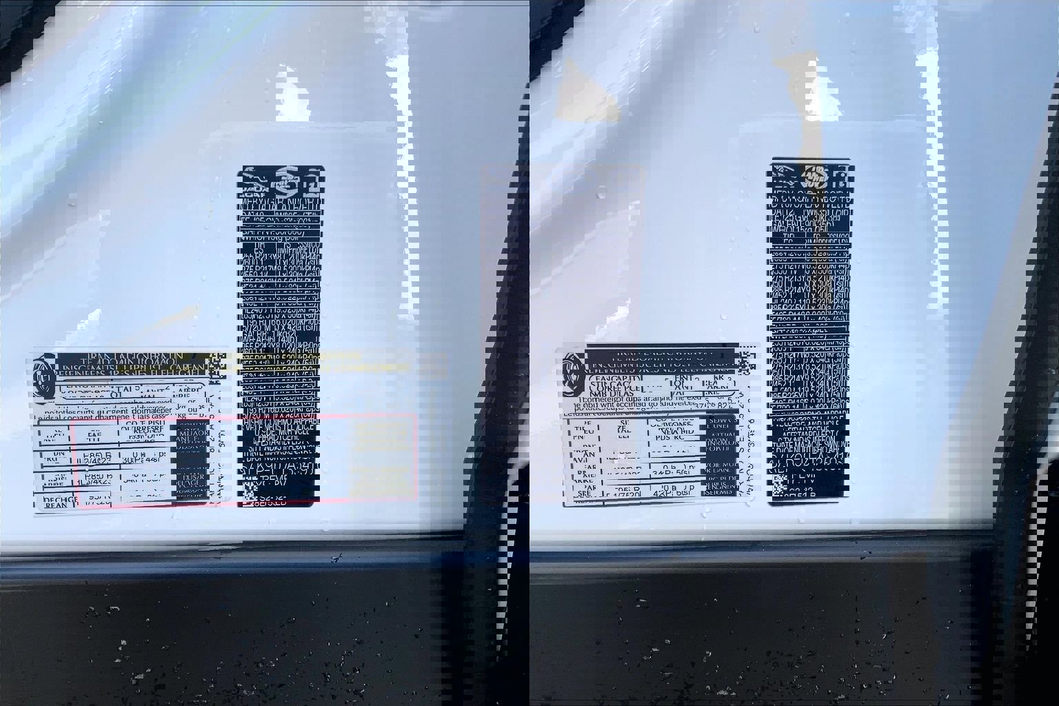 New 2026 Land Rover Range Rover SE image 18