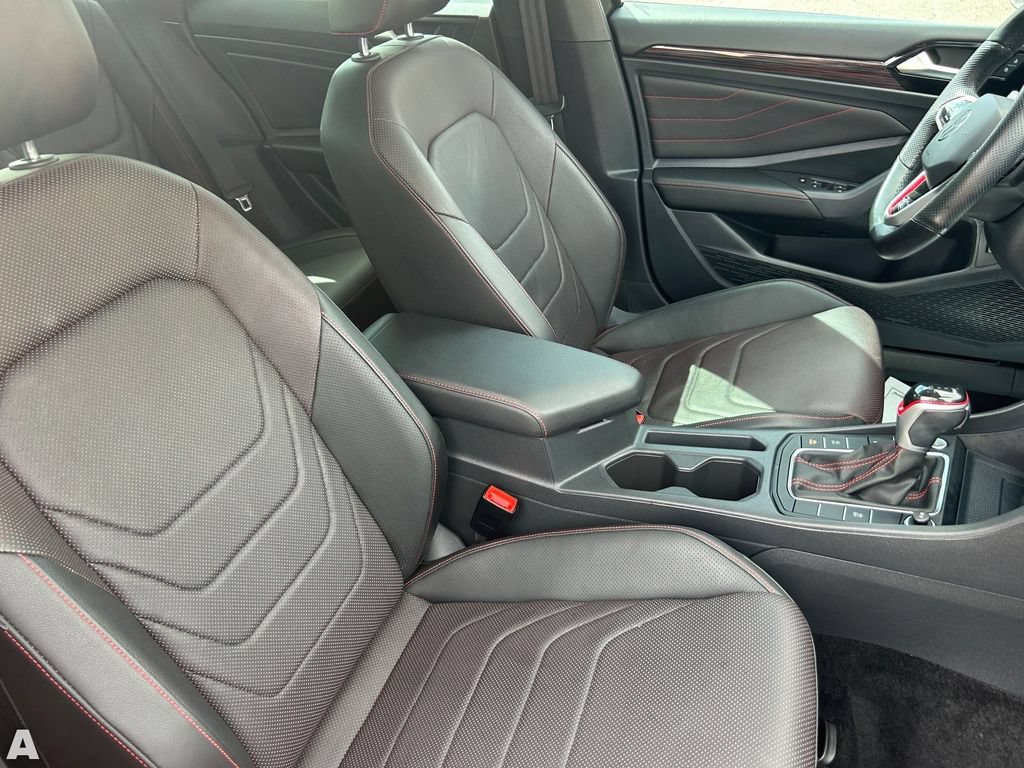 Used 2023 Volkswagen Jetta GLI Autobahn FWD image 11