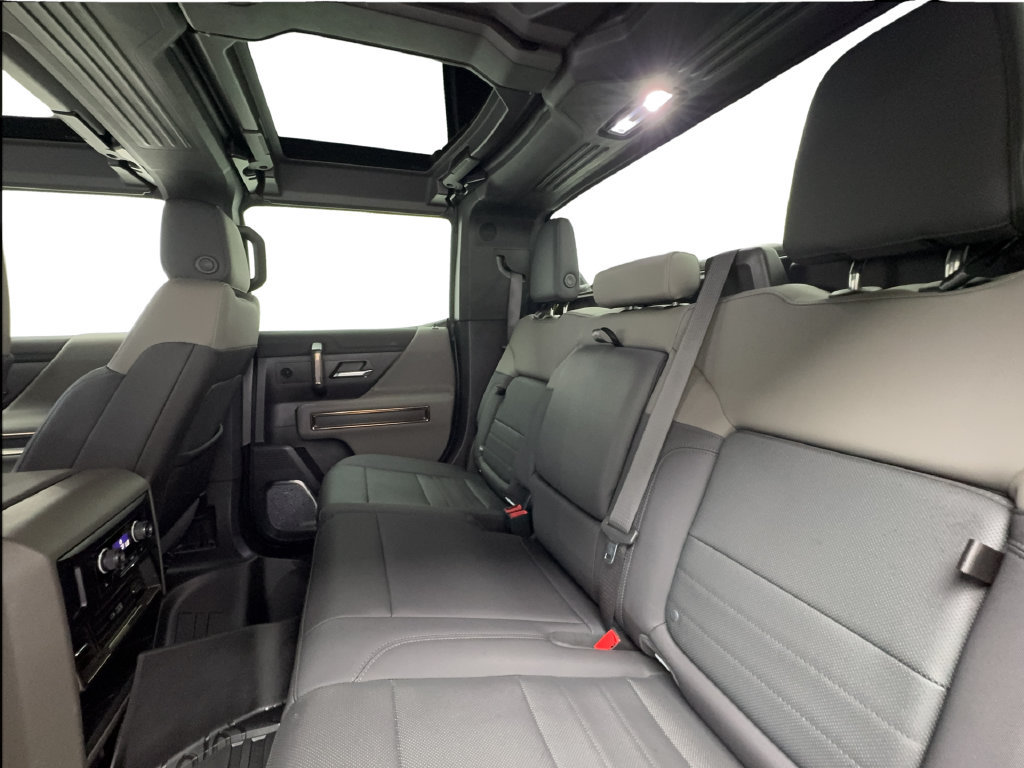 Used 2024 GMC Hummer EV 3X w/ LPO, Illumination Package AWD/4WD image 29