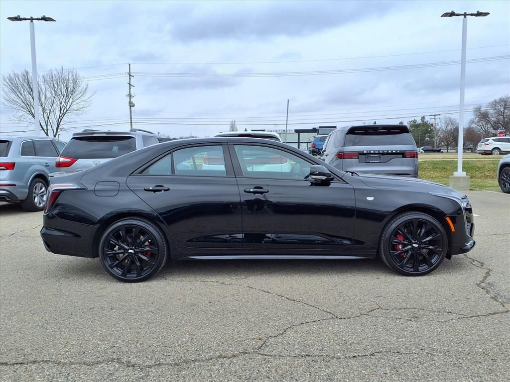 Used 2023 Cadillac CT4 Sport image 4