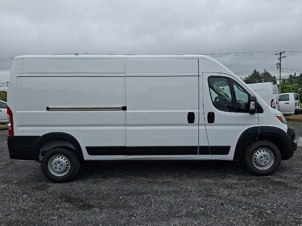New 2026 RAM ProMaster 2500 w/ Convenience Group FWD image 5