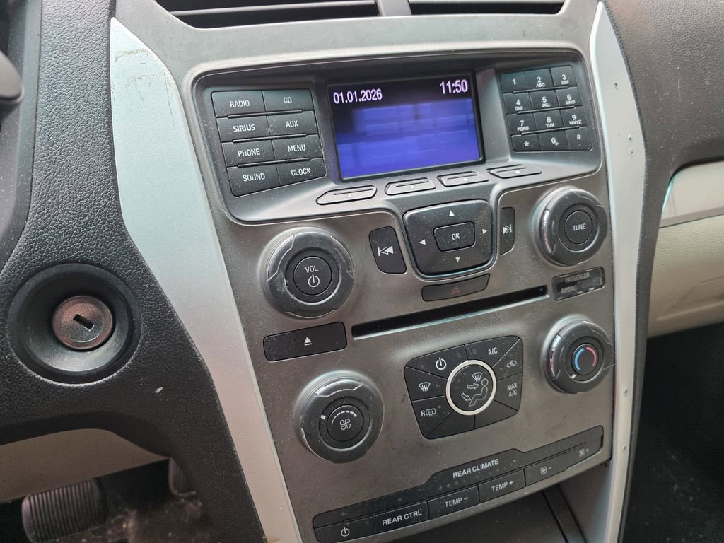 Used 2013 Ford Explorer XLT w/ Class III Trailer Tow Pkg image 7