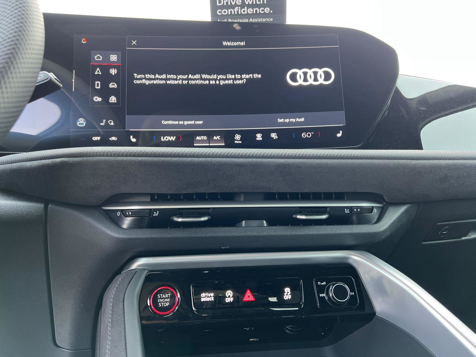 New 2025 Audi SQ5 Premium Plus AWD/4WD image 21