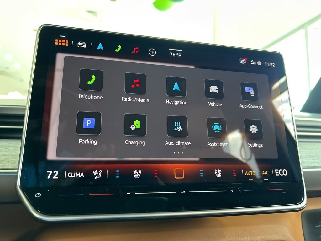 New 2025 Volkswagen ID. Buzz Pro S image 27