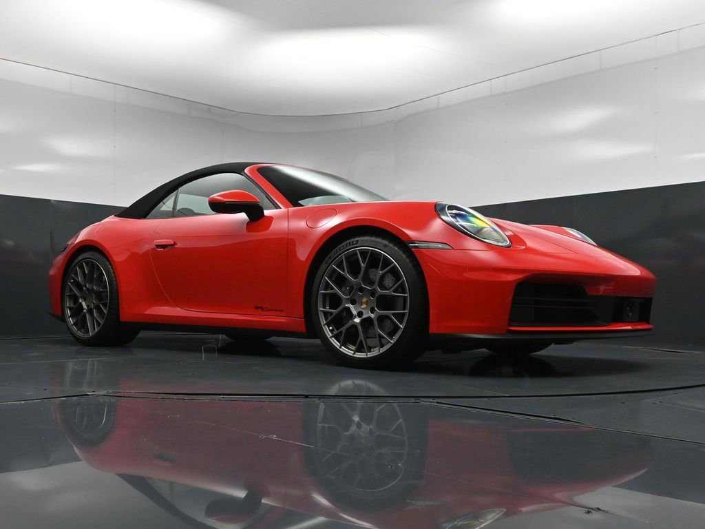 Certified 2025 Porsche 911 Carrera RWD image 28
