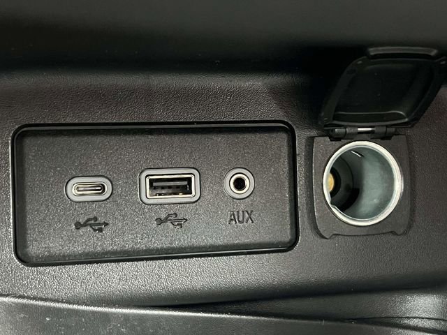 Used 2024 Chevrolet Equinox LT image 30