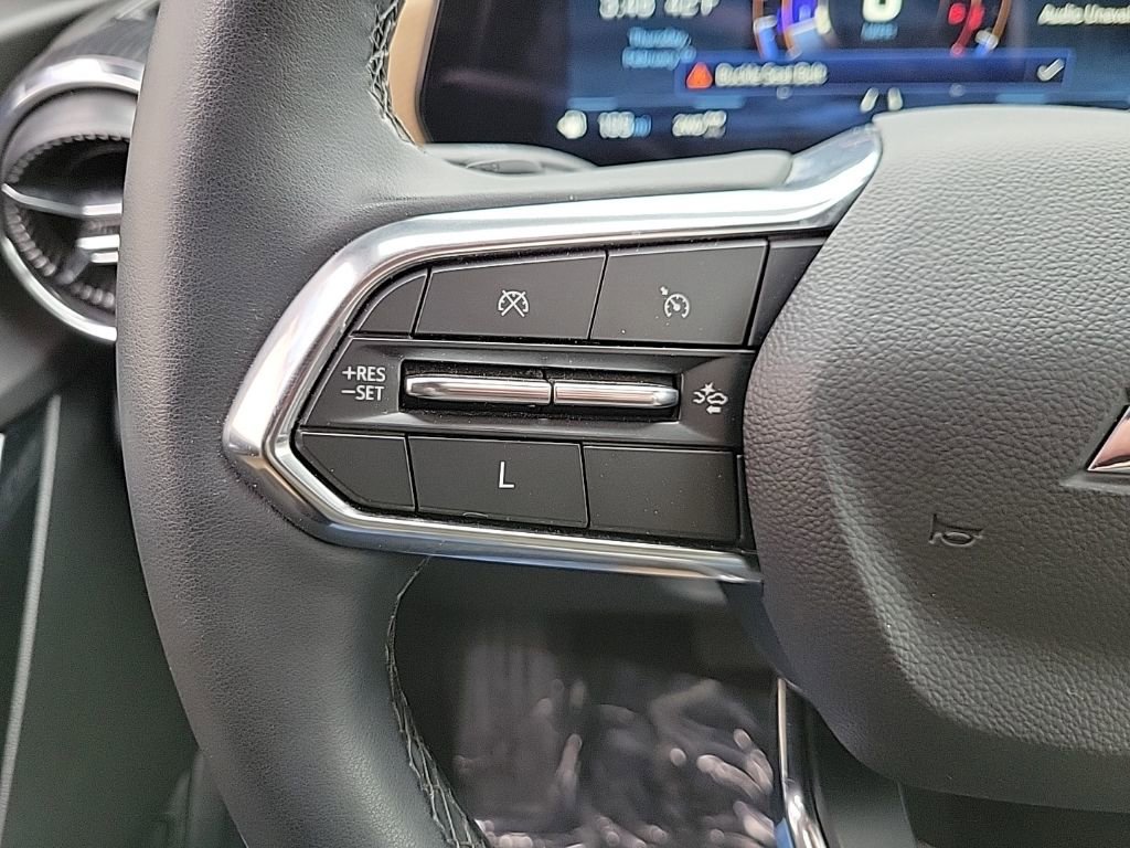 Used 2025 Chevrolet Equinox ACTIV w/ Convenience Package III image 27