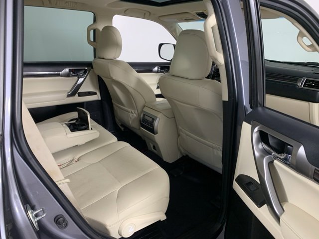Used 2023 Lexus GX 460 Premium w/ Premium Package image 39