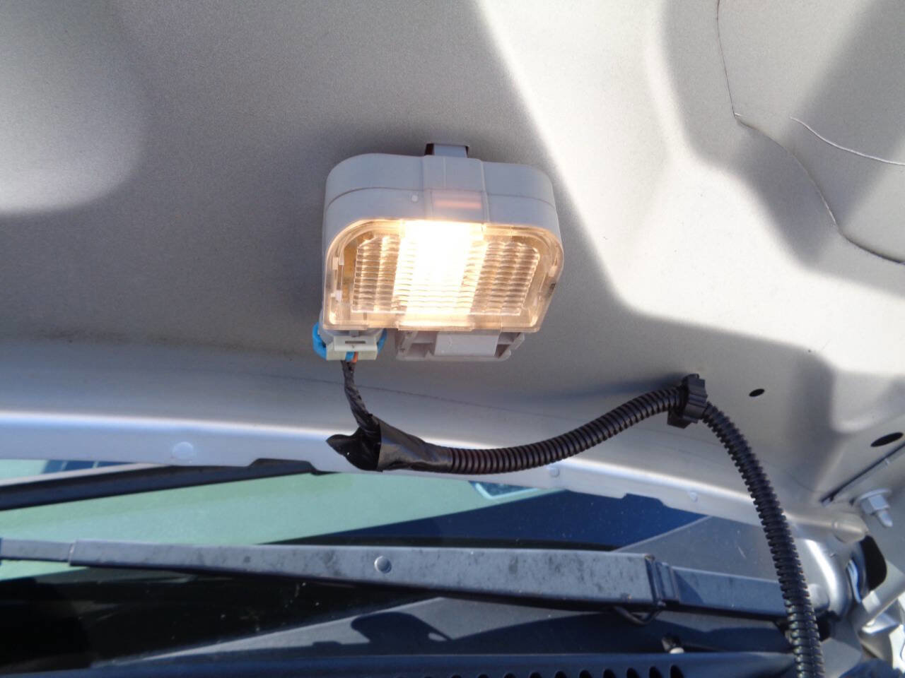 Used 2018 Chevrolet Express 2500 LT w/ LT Preferred Equipment Group RWD image 16