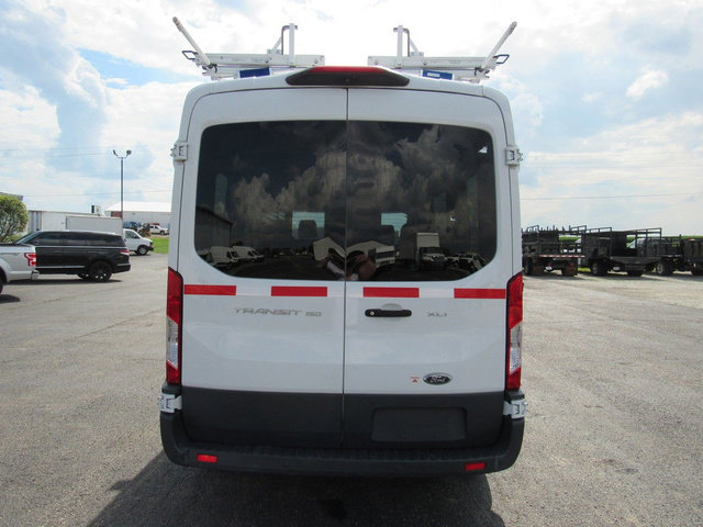 Used 2018 Ford Transit 150 XLT image 6
