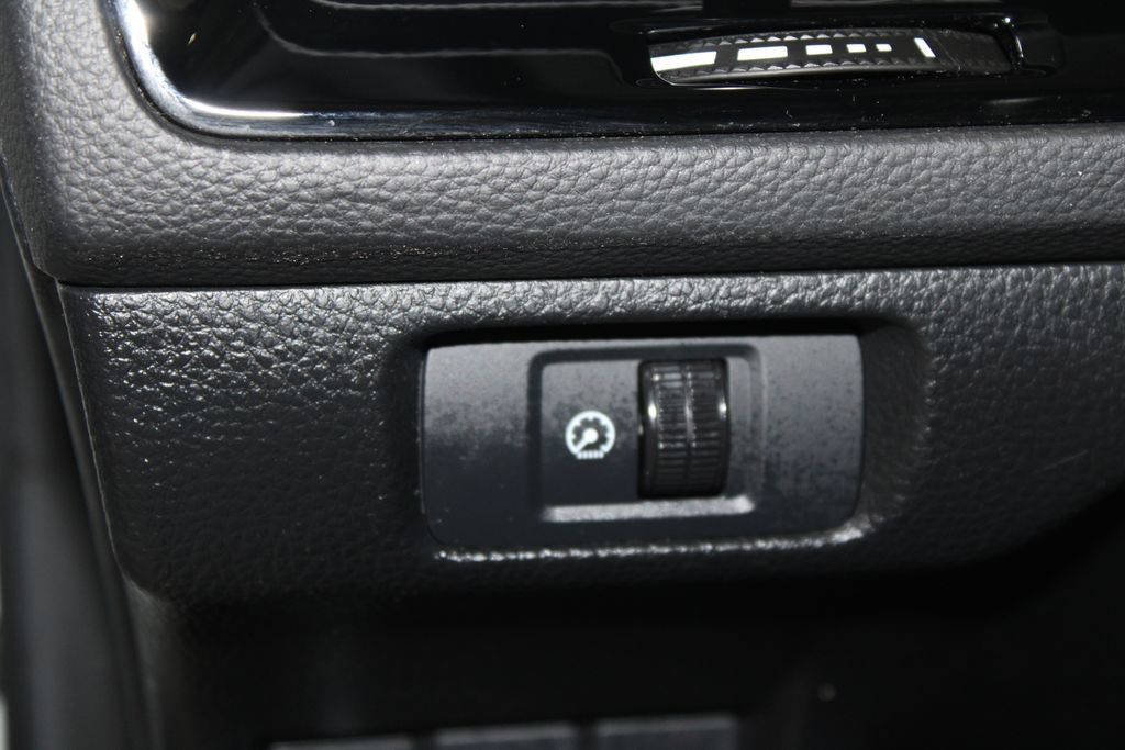Used 2025 Honda Civic Sport image 11
