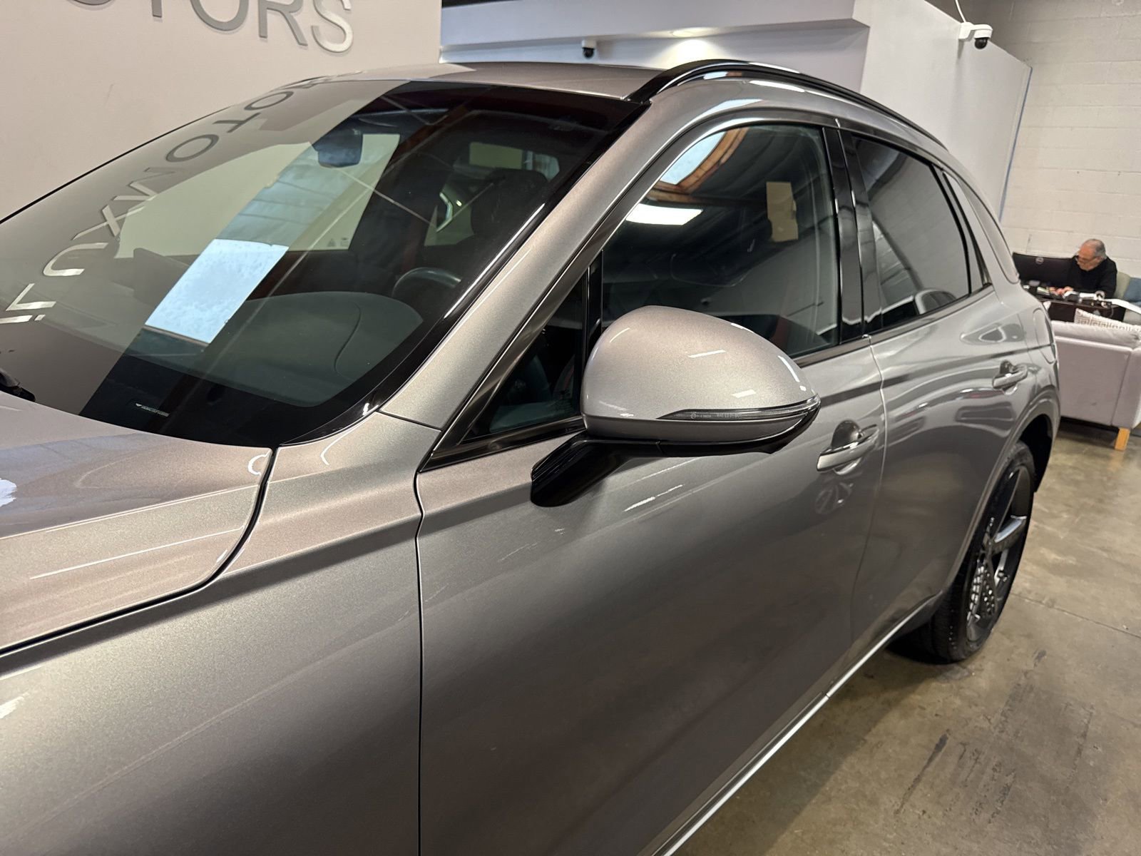 Used 2023 Genesis GV70 2.5T w/ Sport Prestige Package image 6