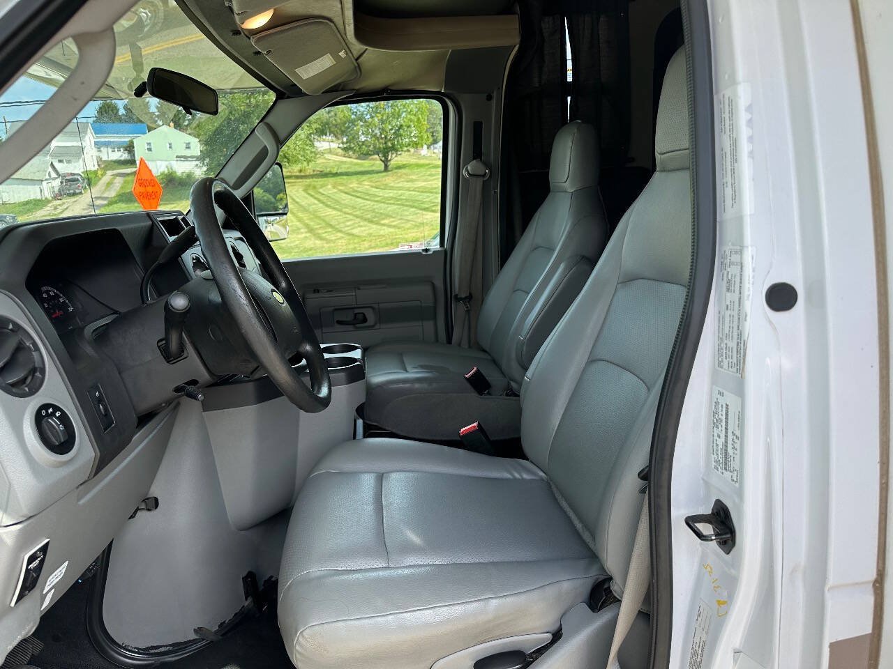 Used 2017 Ford E-350 and Econoline 350 Super Duty w/ Motorhome Prep Package RWD image 2