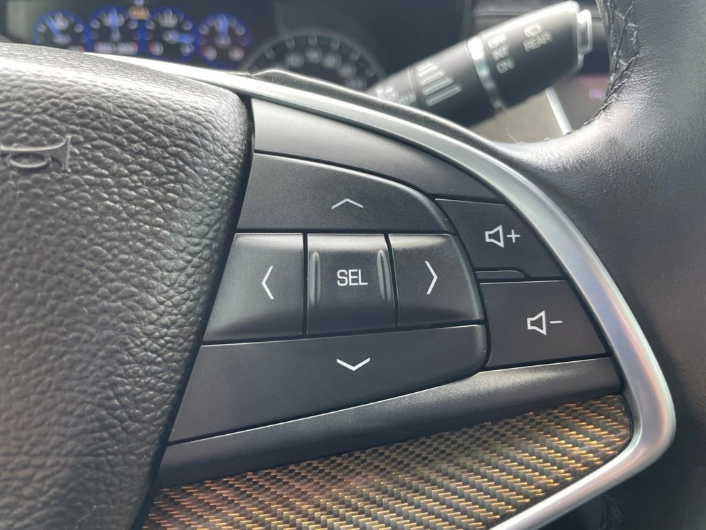 Used 2017 Cadillac XT5 Platinum AWD/4WD image 15