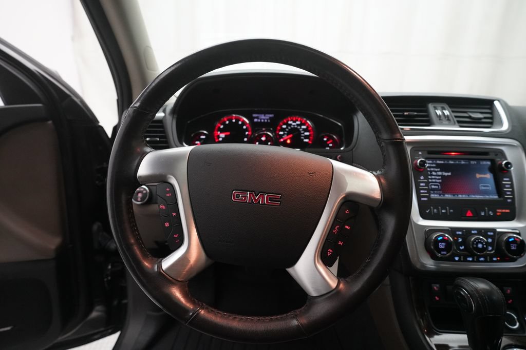 Used 2017 GMC Acadia Limited SLT AWD/4WD image 4