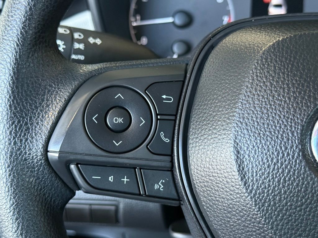 Certified 2025 Toyota Corolla LE image 23