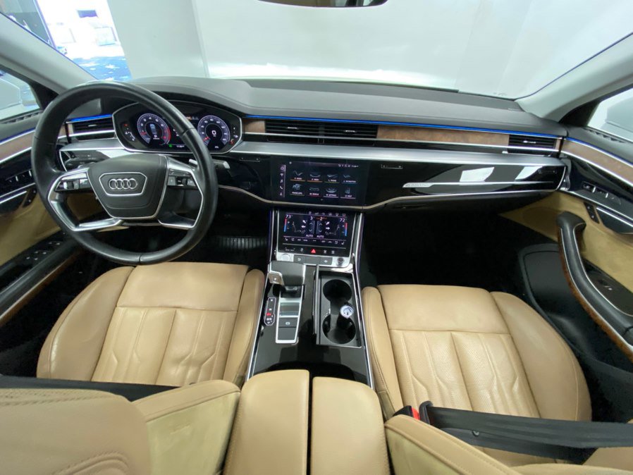 Used 2020 Audi A8 L 3.0T w/ Executive Package image 34