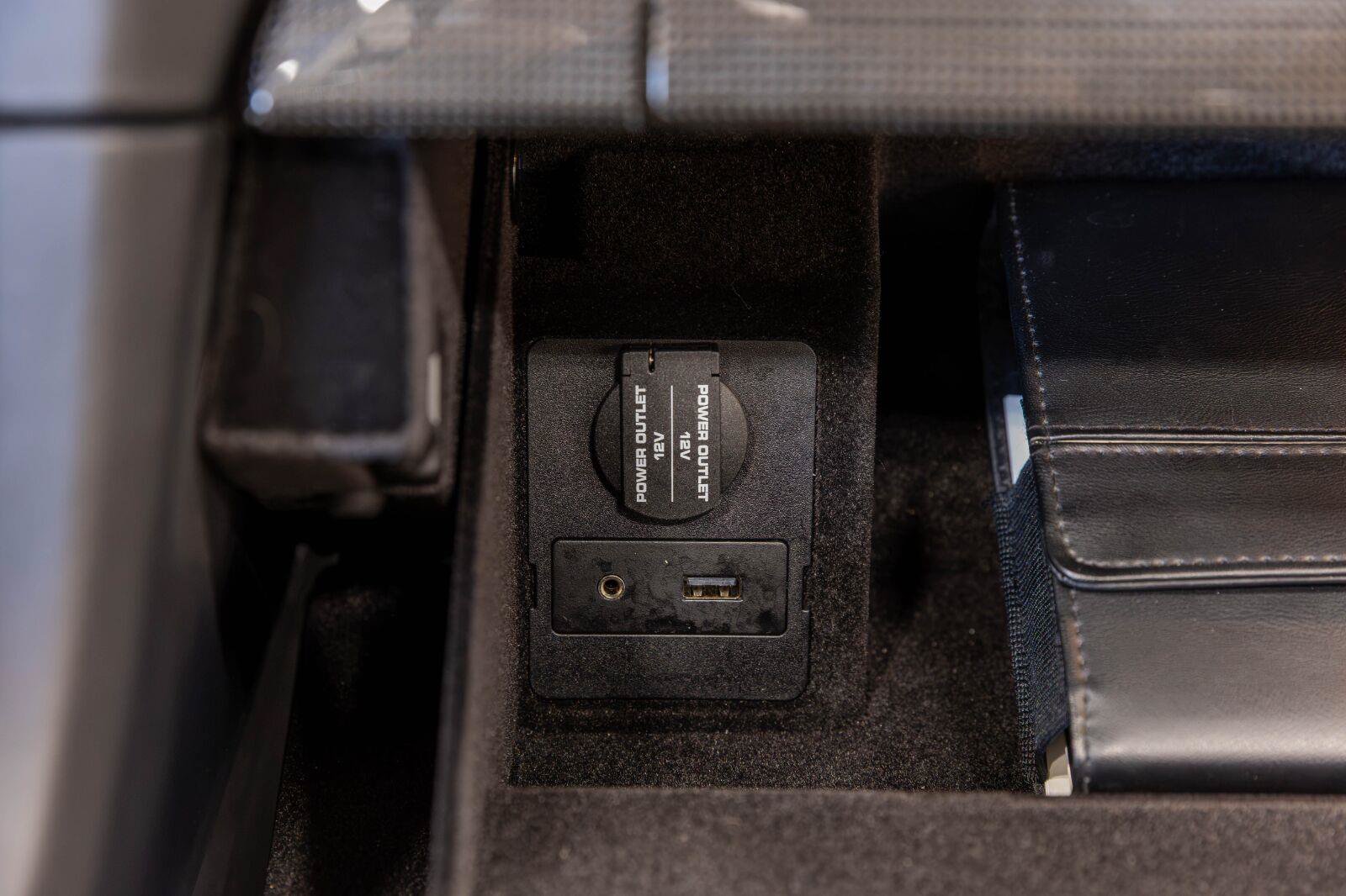 Used 2015 Porsche 911 Turbo S AWD/4WD image 92