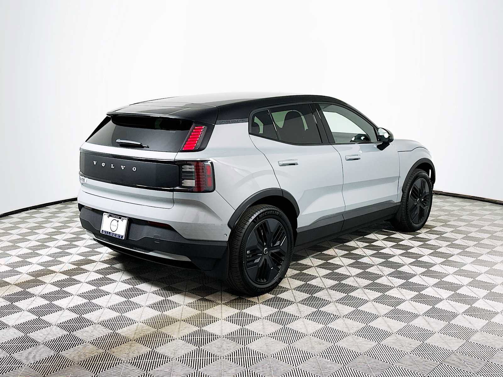 New 2026 Volvo EX30 Cross Country Ultra AWD/4WD image 7