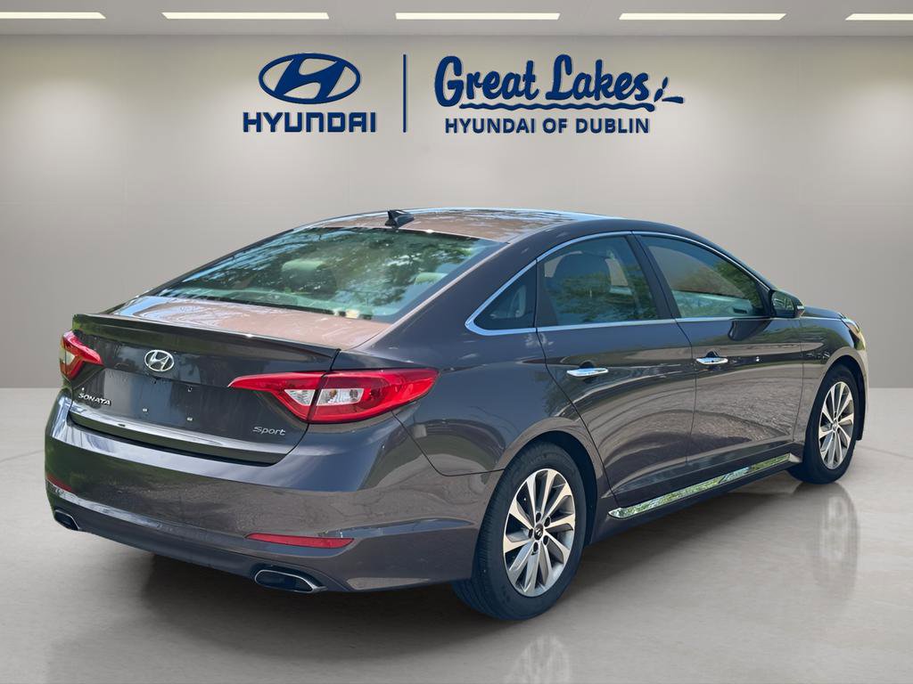 Used 2016 Hyundai Sonata Sport w/ Option Group 1V FWD image 5