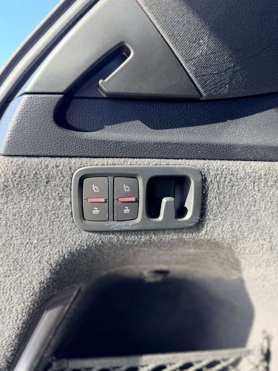 Used 2017 Audi Q7 3.0T Premium Plus w/ Premium Plus Package image 12