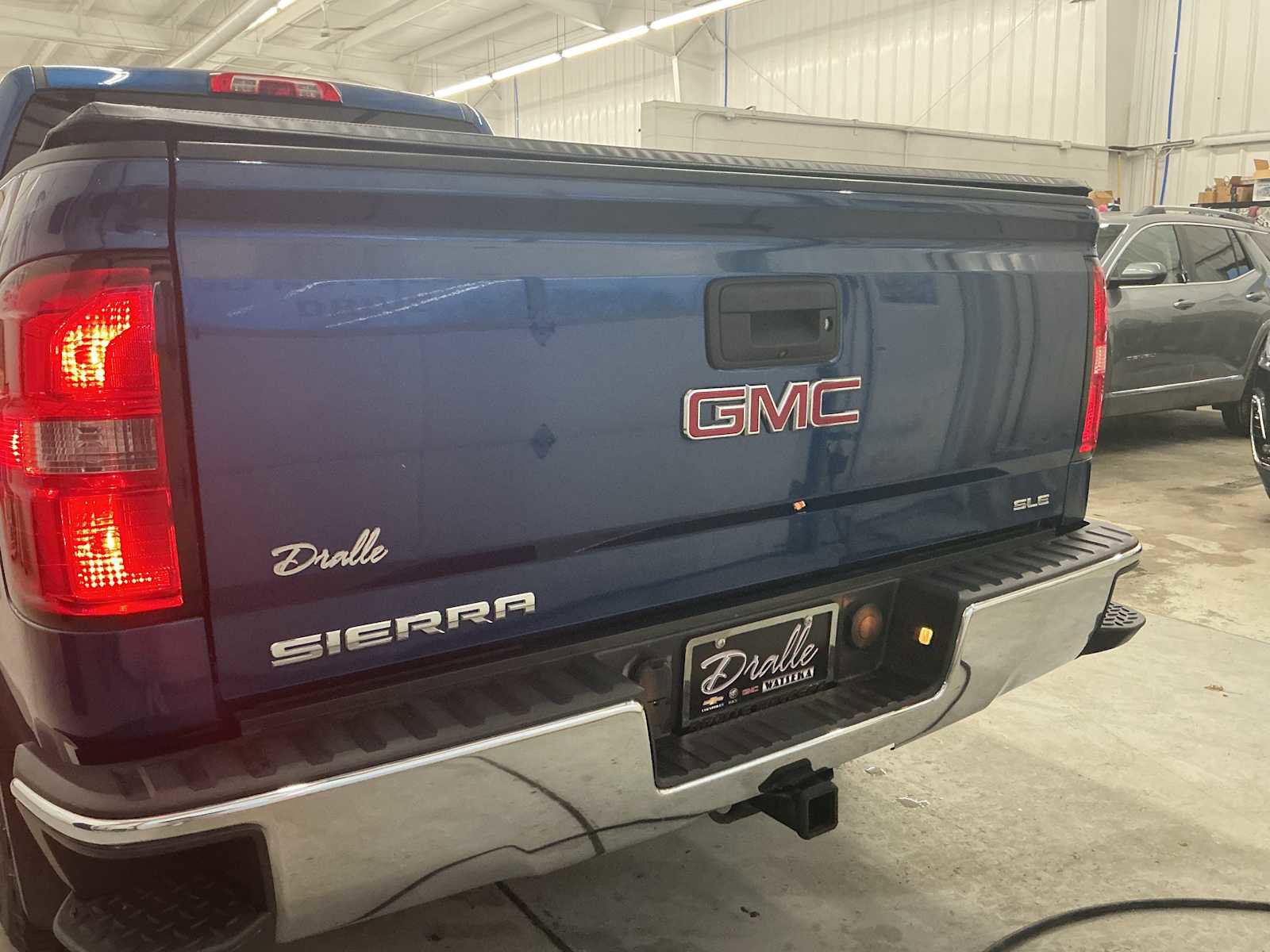 Used 2016 GMC Sierra 1500 SLE image 6