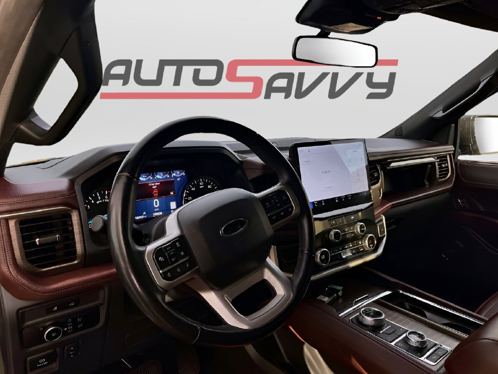 Used 2024 Ford Expedition Limited AWD/4WD image 9