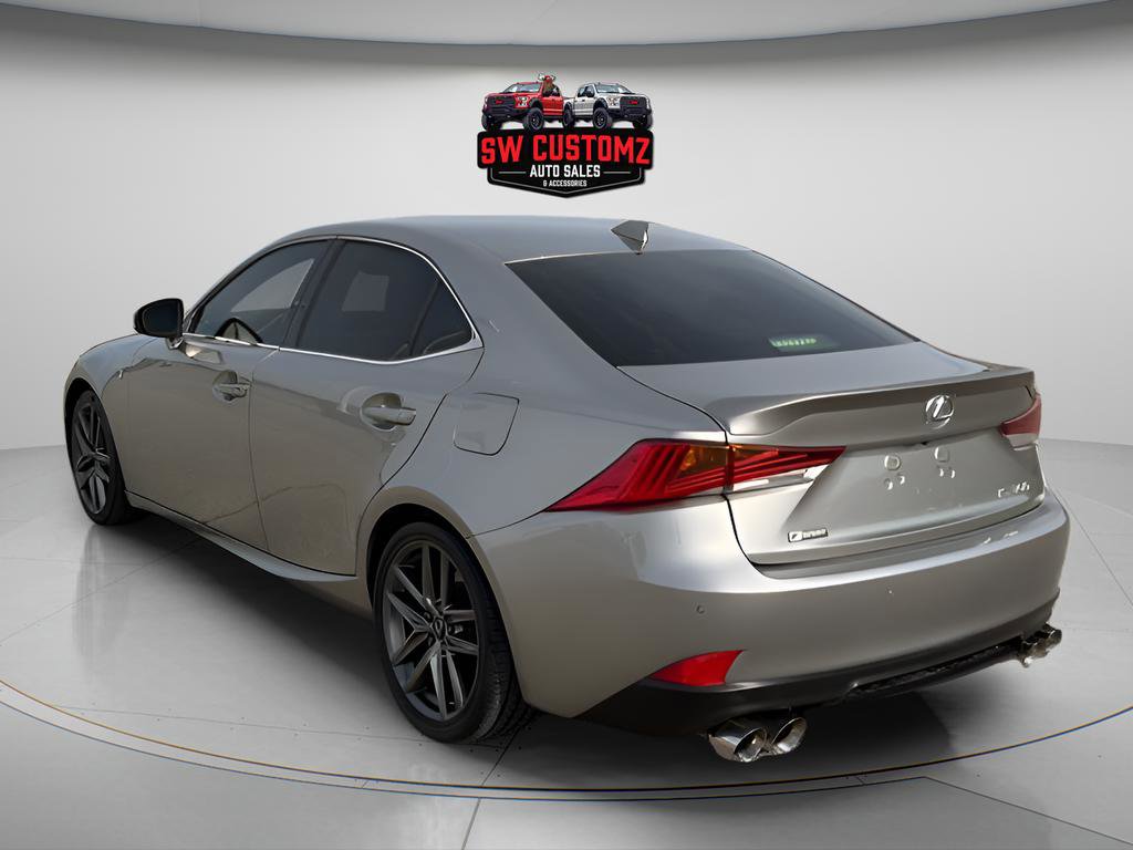 Used 2019 Lexus IS 300 F Sport image 5