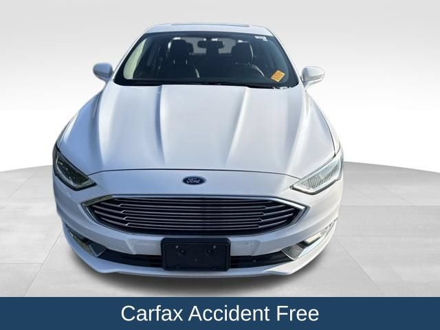 Used 2017 Ford Fusion Energi SE FWD image 2