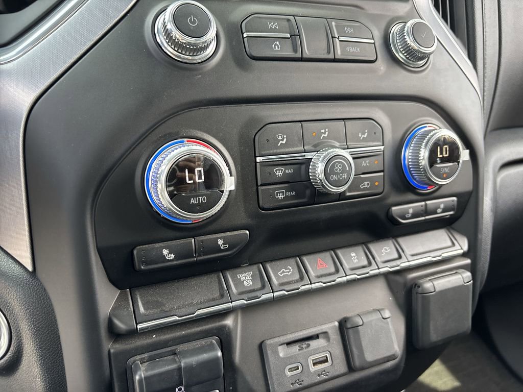 Used 2020 GMC Sierra 2500 SLT image 21