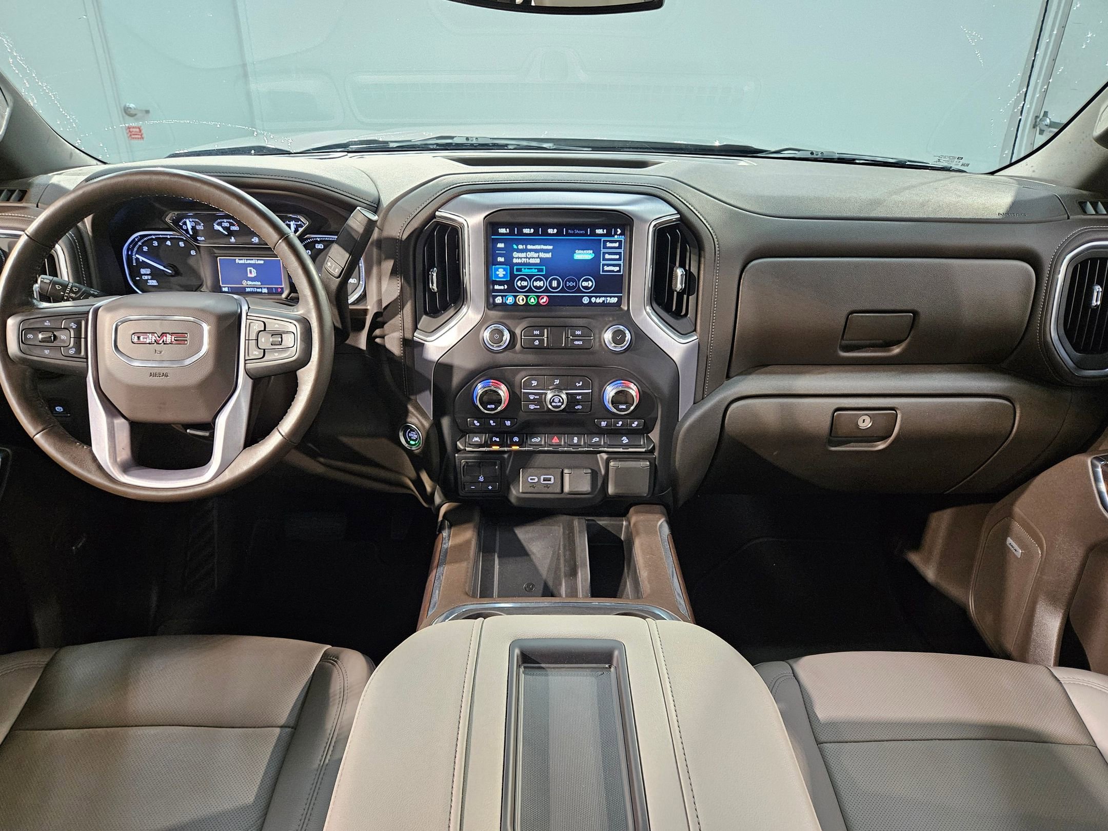 Used 2020 GMC Sierra 1500 SLT w/ SLT Premium Plus Package AWD/4WD image 10
