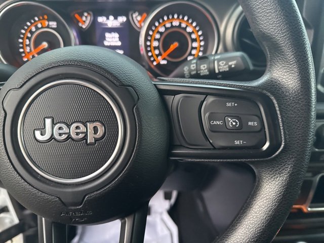 Used 2022 Jeep Wrangler Unlimited Sport image 19