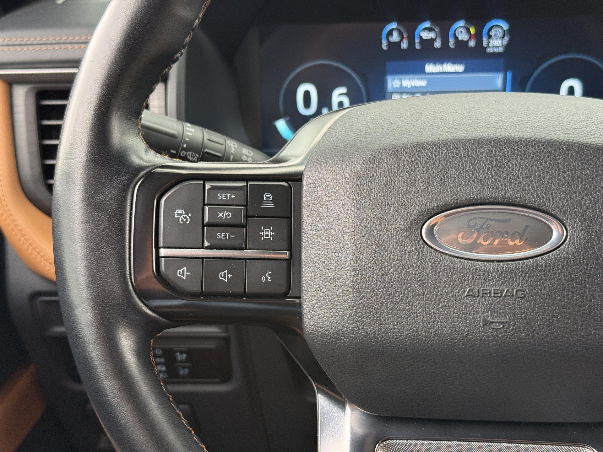 Used 2023 Ford Expedition Platinum AWD/4WD image 24