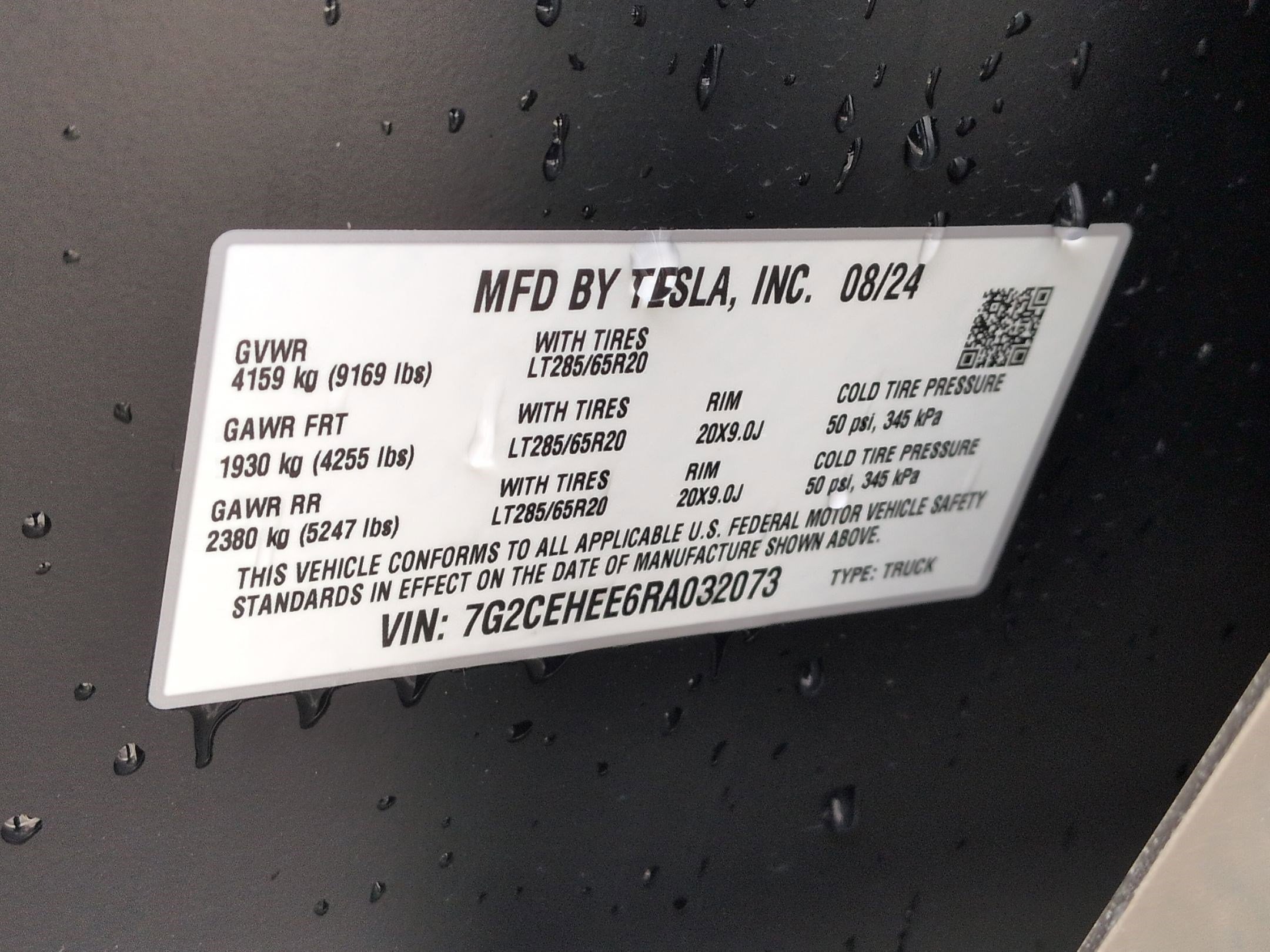 Used 2024 Tesla Cybertruck Cyberbeast AWD/4WD image 35