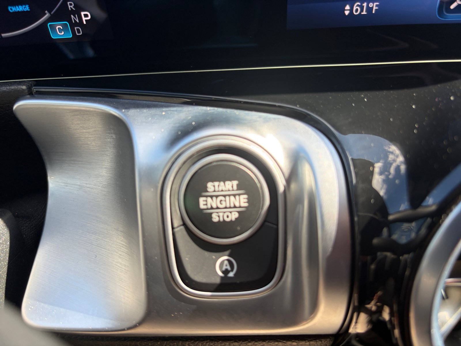 Used 2025 Mercedes-Benz GLB 250 4MATIC image 20