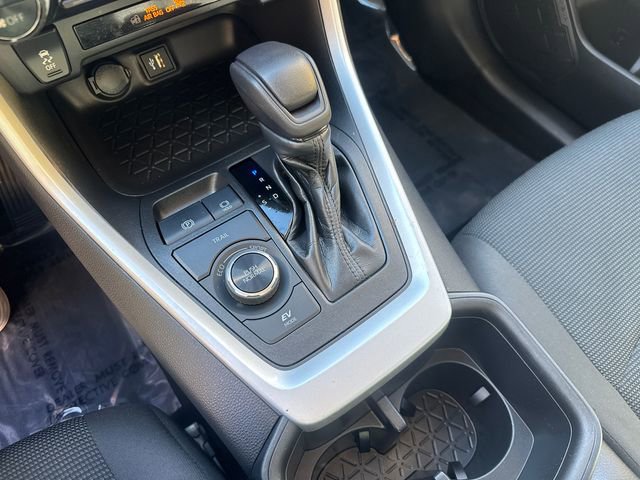 Used 2023 Toyota RAV4 LE image 34