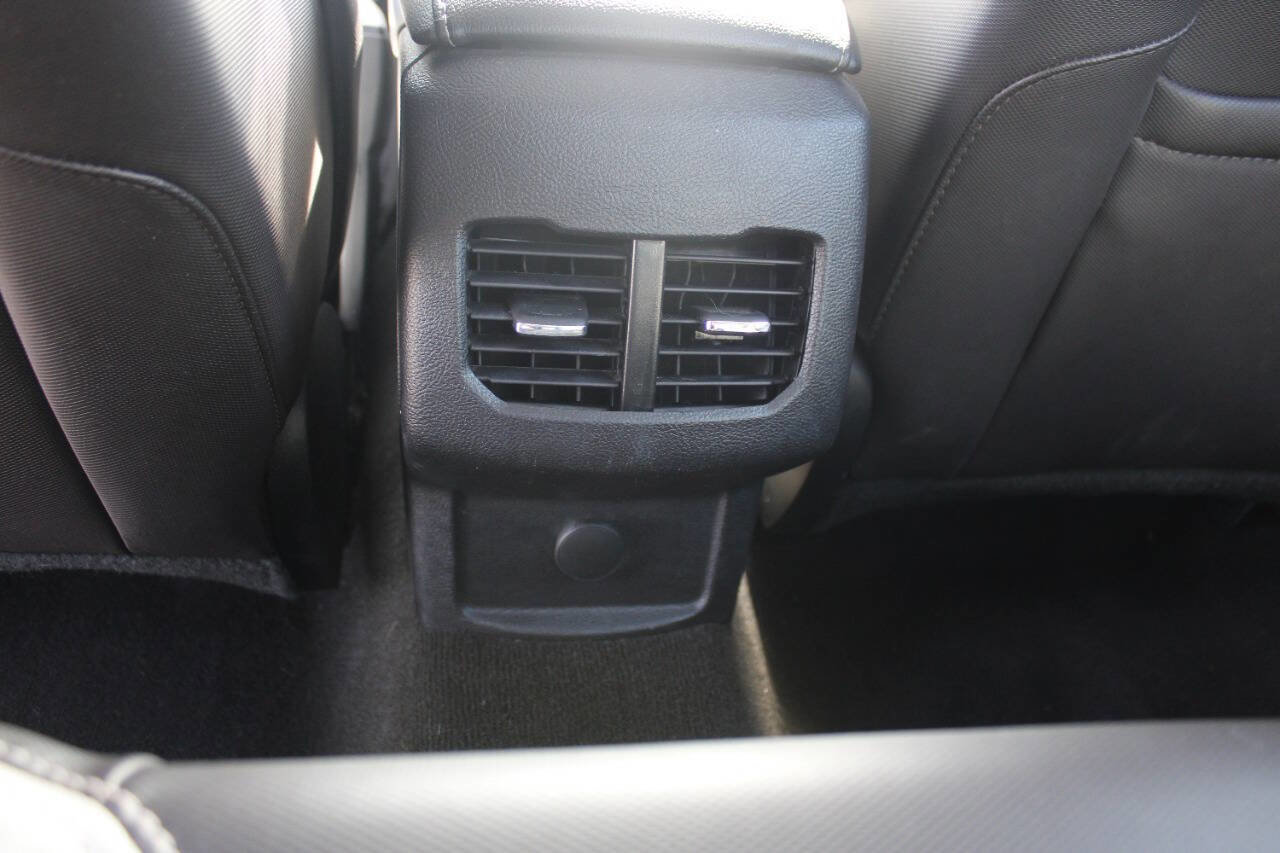 Used 2020 Ford Fusion SE w/ Equipment Group 151A image 36