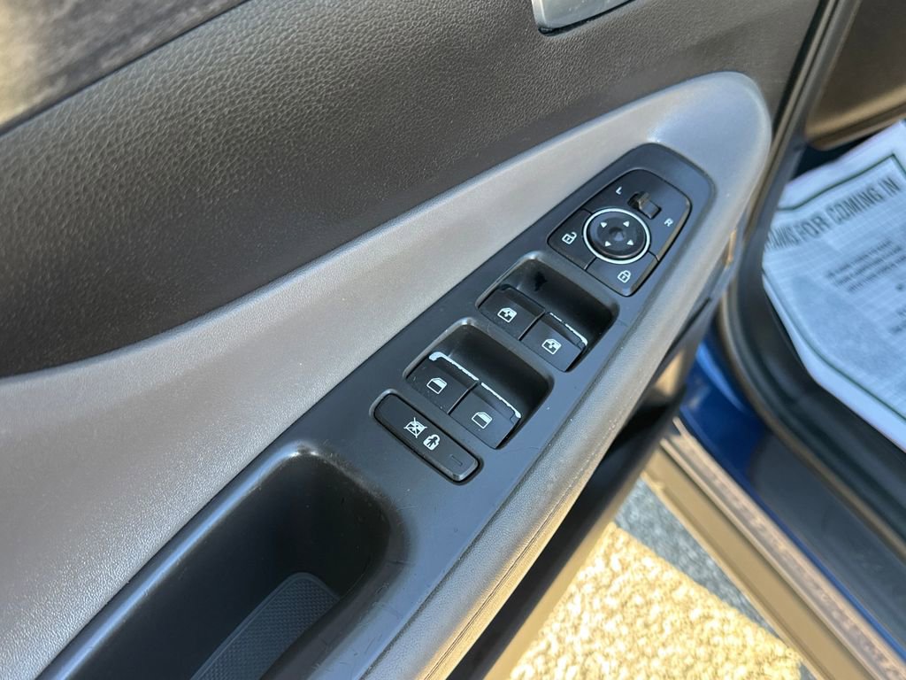 Used 2020 Hyundai Santa Fe SEL FWD image 12