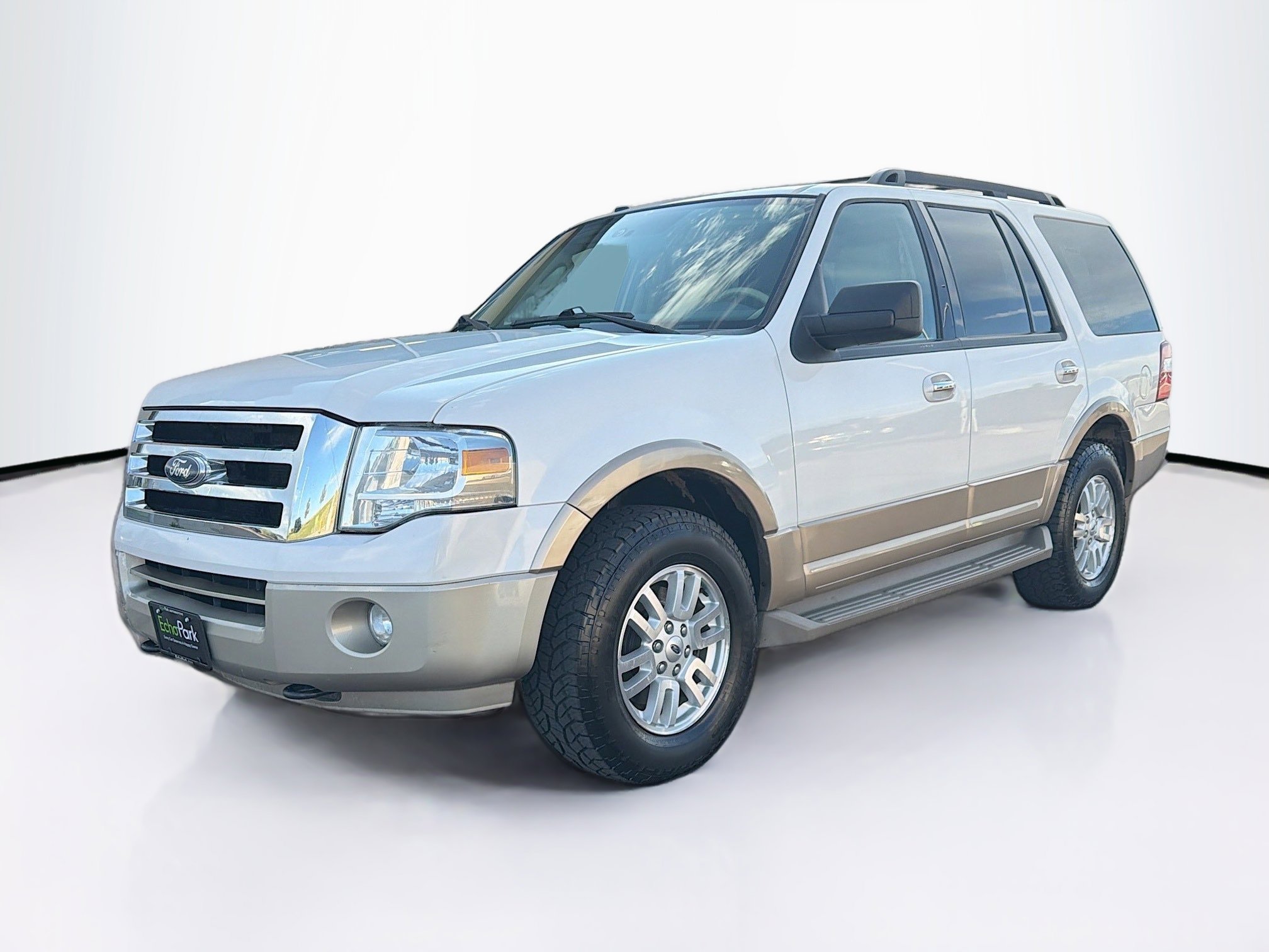 Used 2012 Ford Expedition XLT AWD/4WD image 3