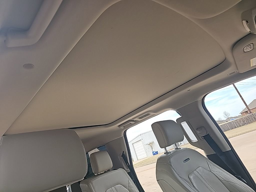 Used 2018 Ford Expedition Platinum image 23