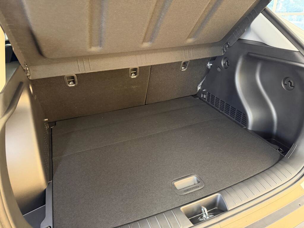New 2026 Hyundai Kona SEL Sport AWD/4WD image 15